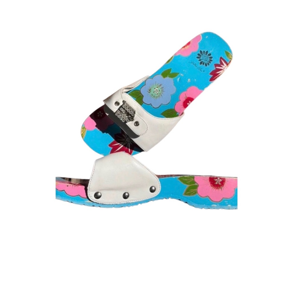 Y2K Yellow Box Wooden White Slides with Bright Blue Floral Footbed